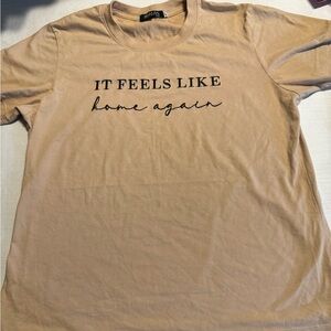 Women’s  “It Feels Like Home Again” Shirt  Adult Size 1X Beige By Woman Plus